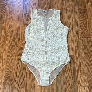 Victoria’s Secret ivory lace bodysuit, Teddy, Negligee, mesh, Small